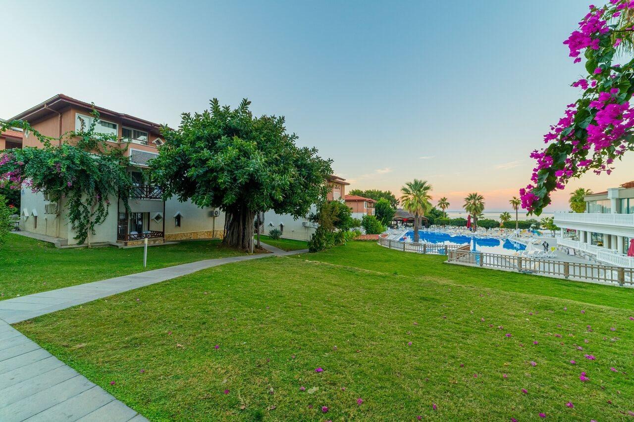 Hotel Justiniano Club Alanya Okurcalar Exterior foto