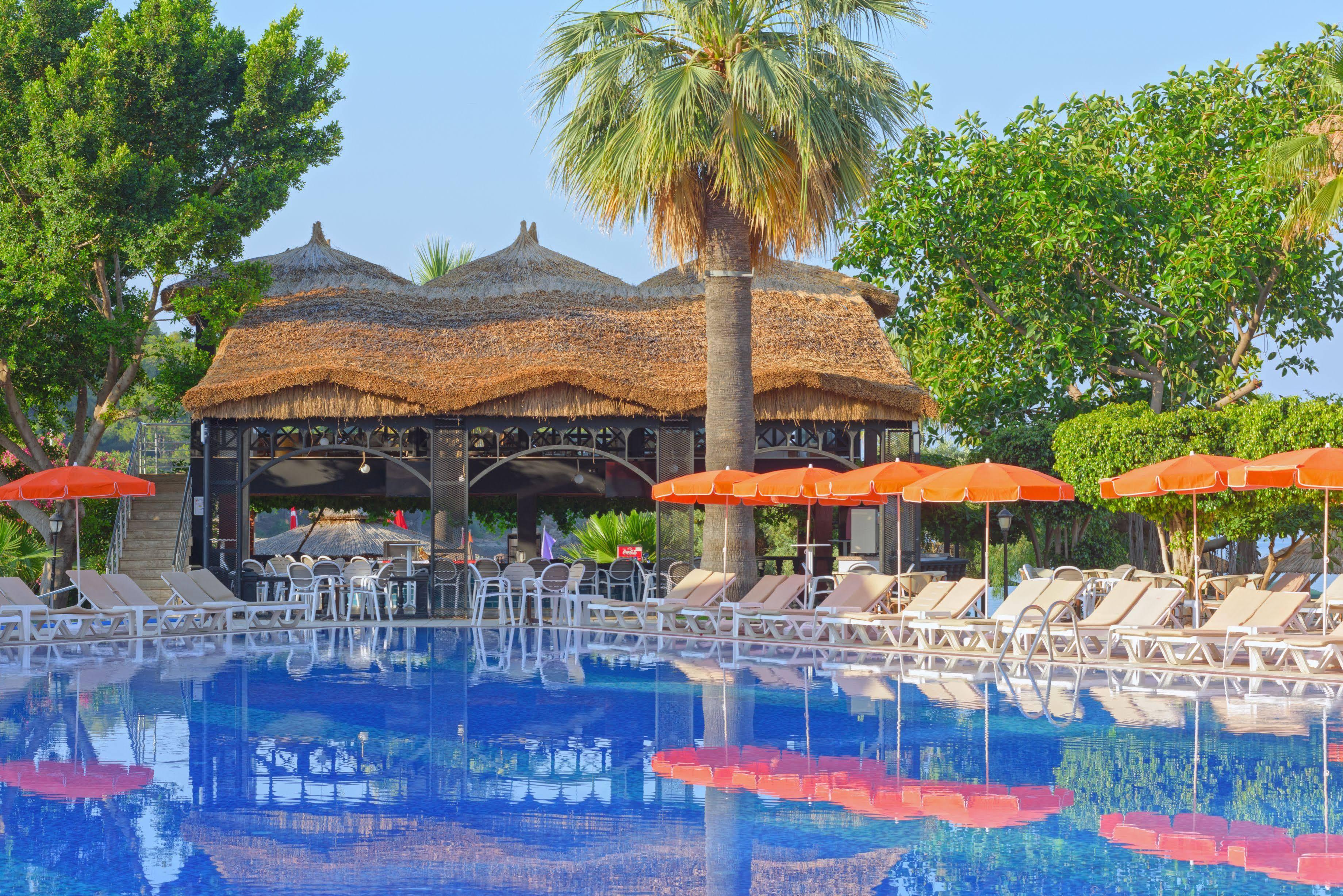 Hotel Justiniano Club Alanya Okurcalar Exterior foto