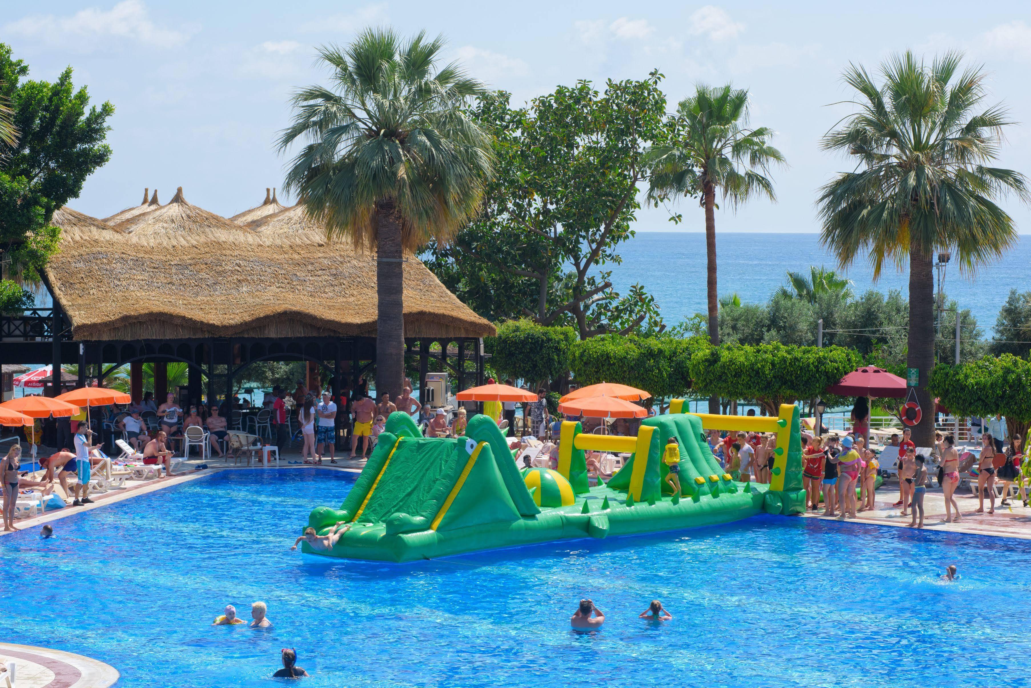 Hotel Justiniano Club Alanya Okurcalar Exterior foto
